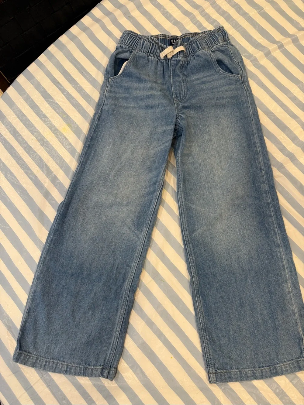 Girls GAP easy wide leg pull on jeans Elastic-Waist Straight Jeans size L, 10-11
